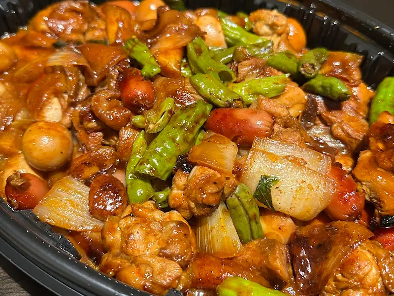 푸짐한 닭볶음 한 상