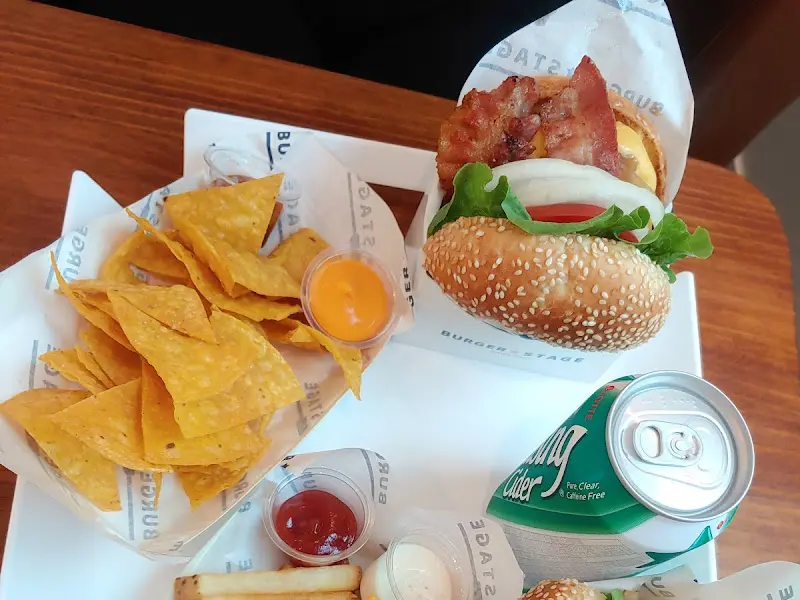 베이컨 치즈 버거