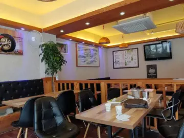 정겨운 사랑방 같은 안산 술집, 숯불바베큐에서 맛보는 인생 맥주와 추억의 맛