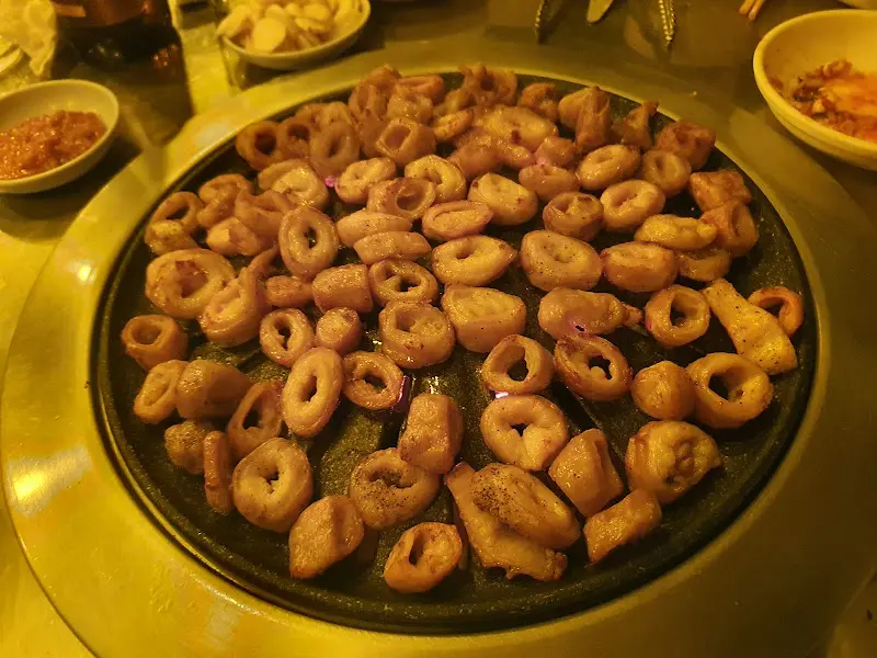 불판 가득 채워진 막창의 향연