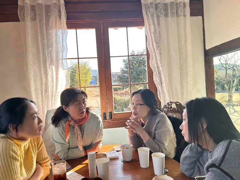 카페 내부 모습