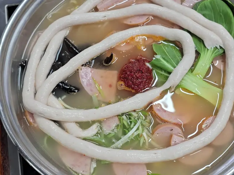 발칸포 생햄 부대찌개 근접샷