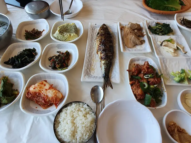 푸짐한 백반 한 상차림