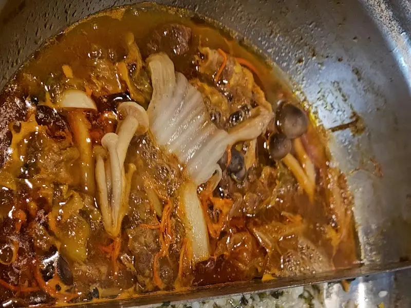 매콤한 샤브샤브 육수