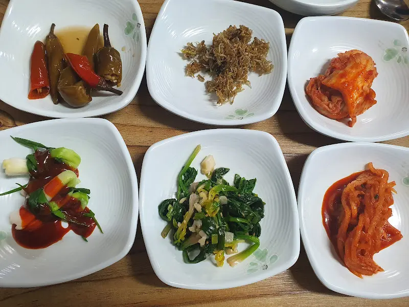 다채로운 밑반찬