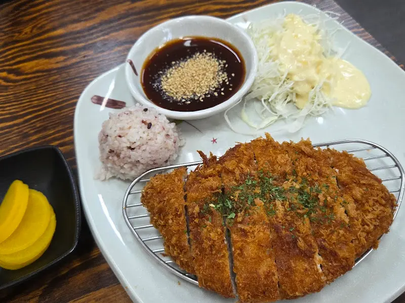 모밀공방 돈가스