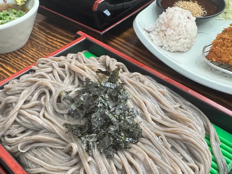 모밀공방 한 상 차림