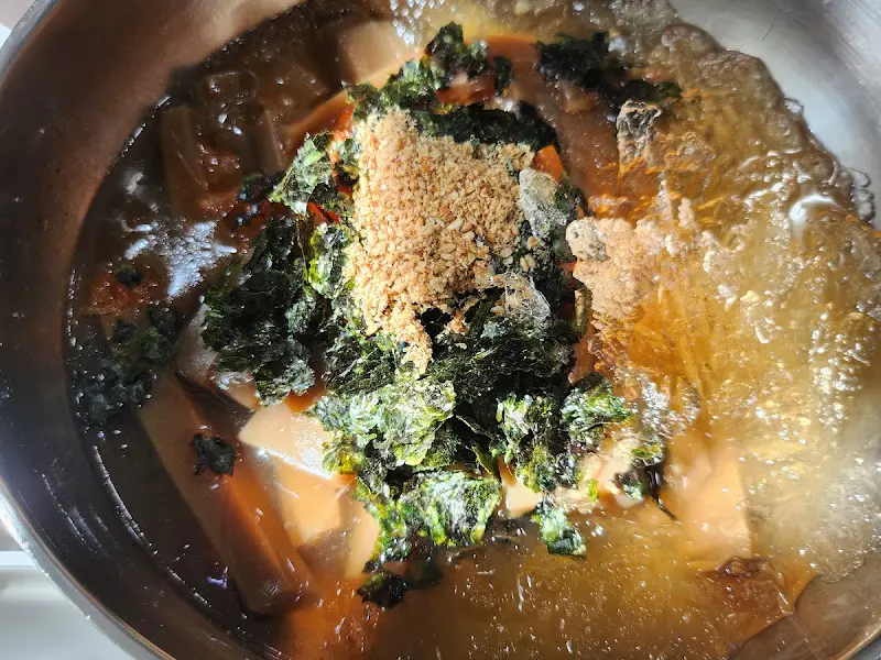 탱글탱글 도토리묵밥