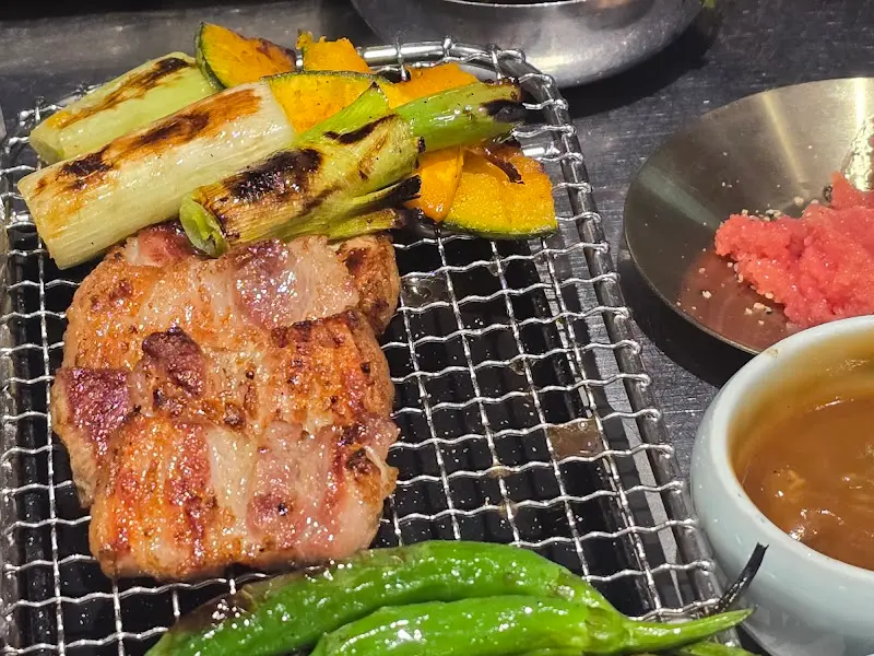 구운 야채와 고기