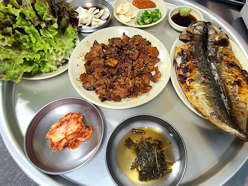 2인 세트 전체 상차림