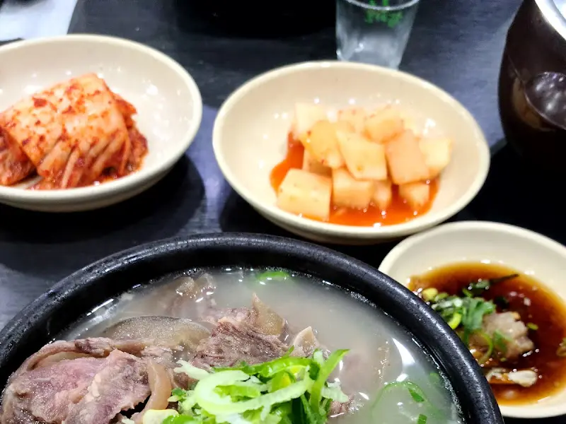 소머리국밥과 깍두기, 김치