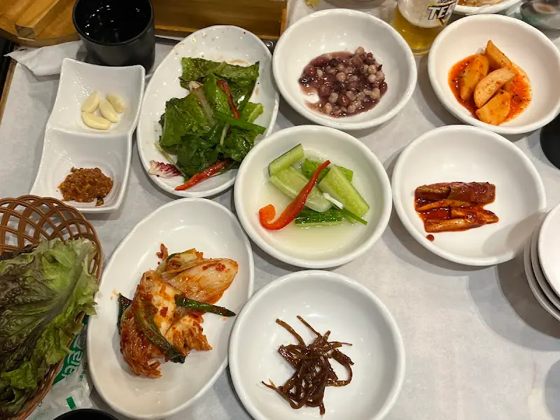 정갈한 밑반찬 한 상