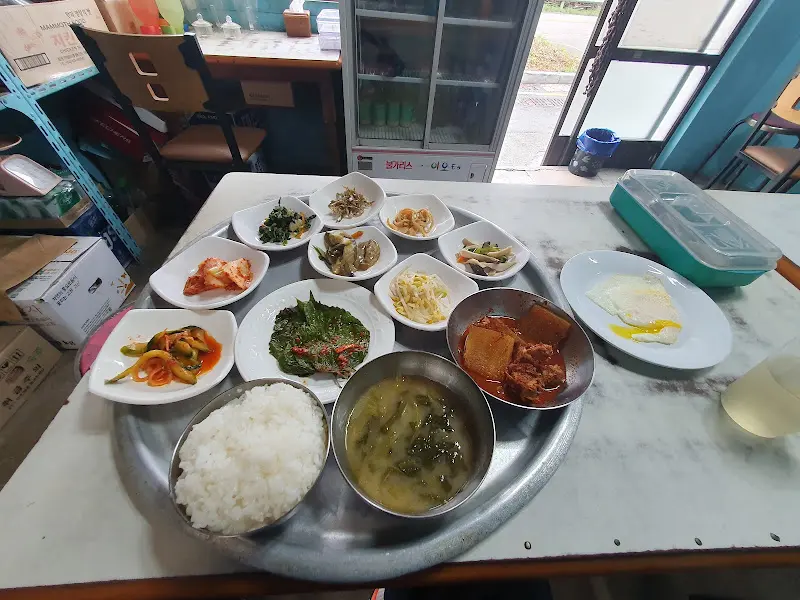 푸짐한 한 상 차림