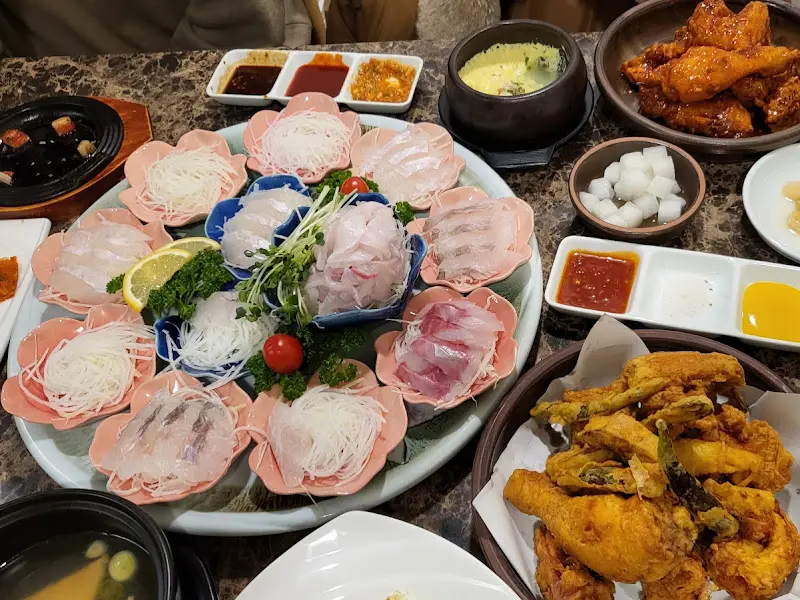 윤기가 흐르는 치킨