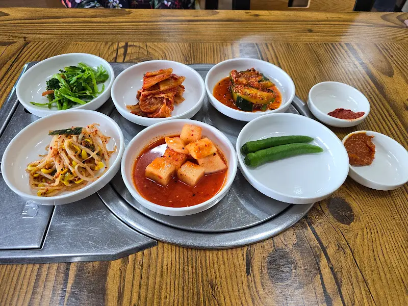 다채로운 밑반찬