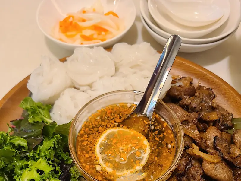 매운 우삼겹 쌀국수