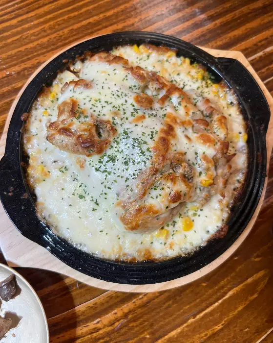 색깔 고운 오미자차