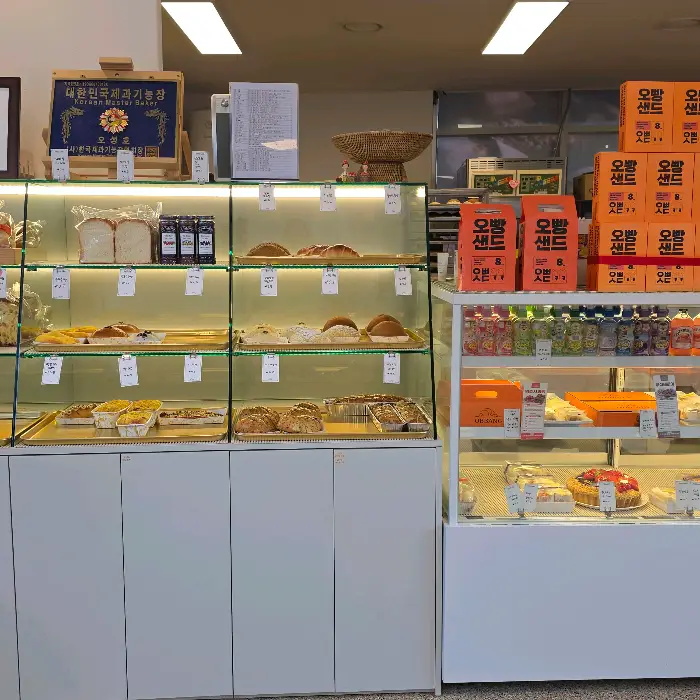 빵 단면 클로즈업 사진