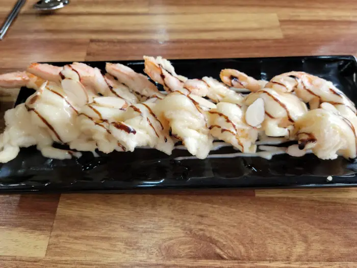 먹음직스러운 크림새우 요리