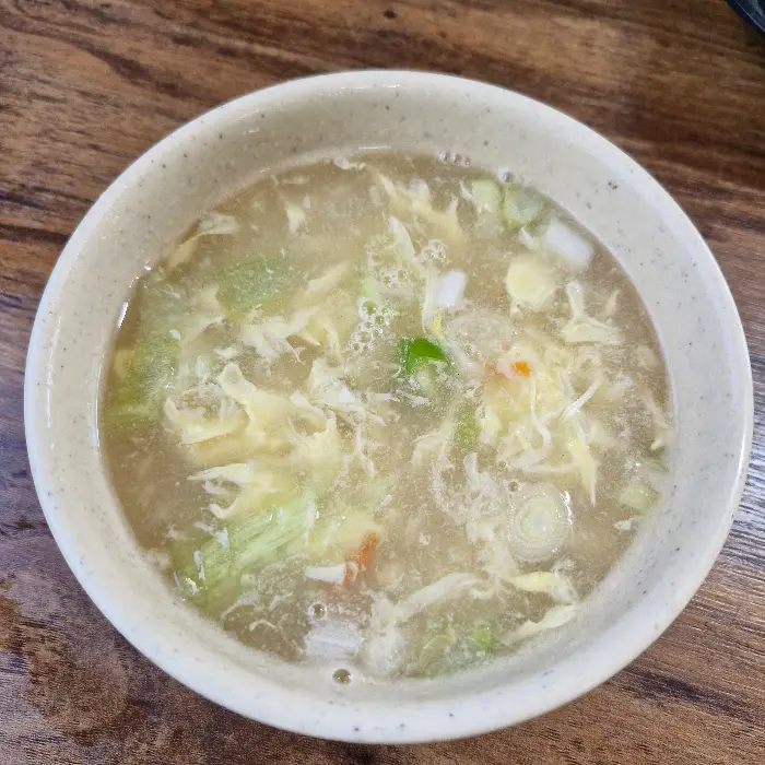 푸짐한 칼국수 한 그릇