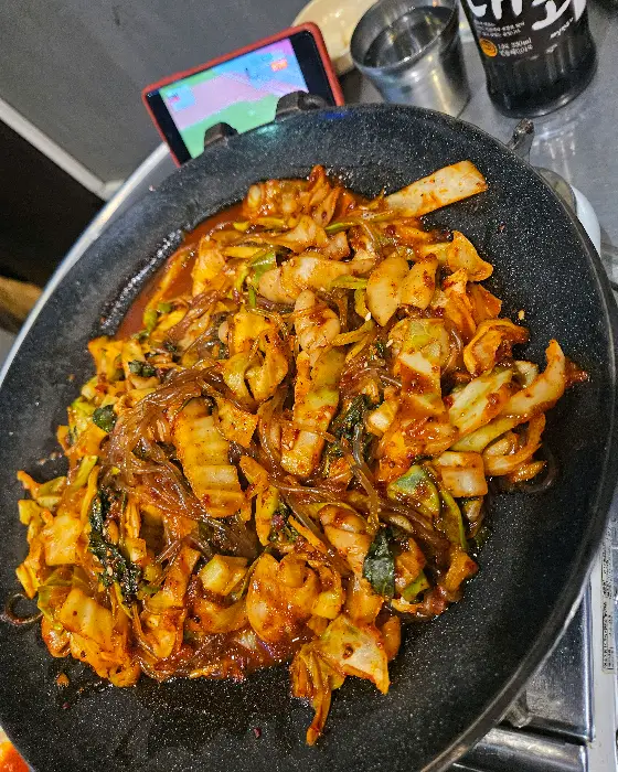 잘 볶아진 볶음밥의 모습
