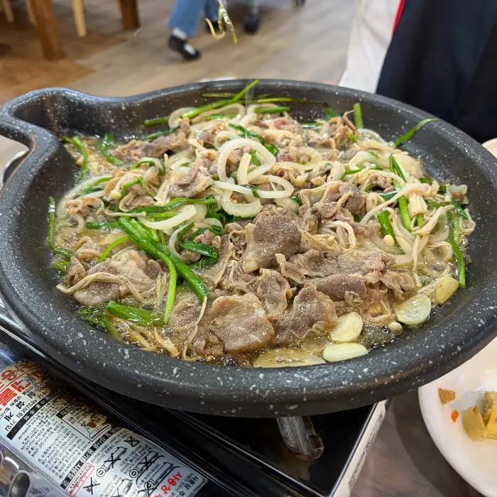 지글지글 익어가는 오리야채불고기
