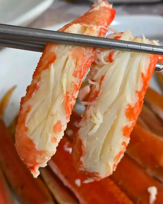 대게 다리 살 발라낸 모습