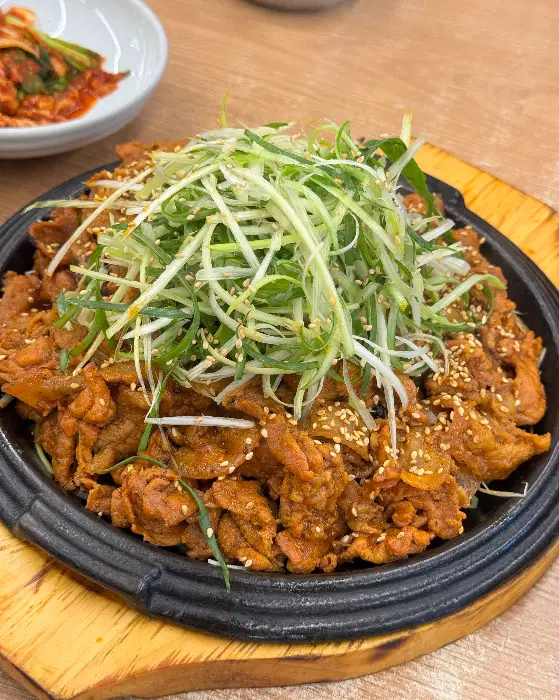 푸짐한 고추장 숯불구이