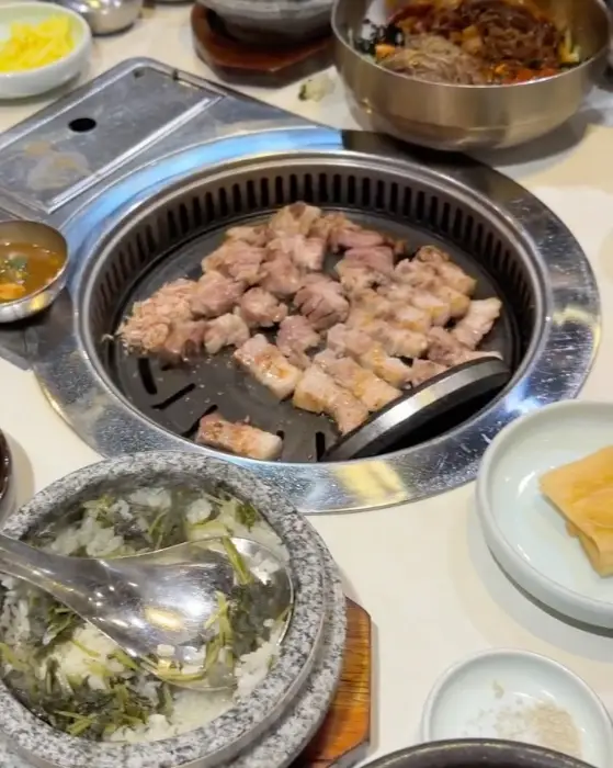 고기와 솥밥, 찌개