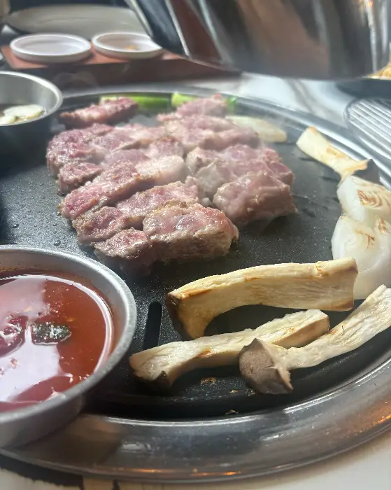 냉면과 고기