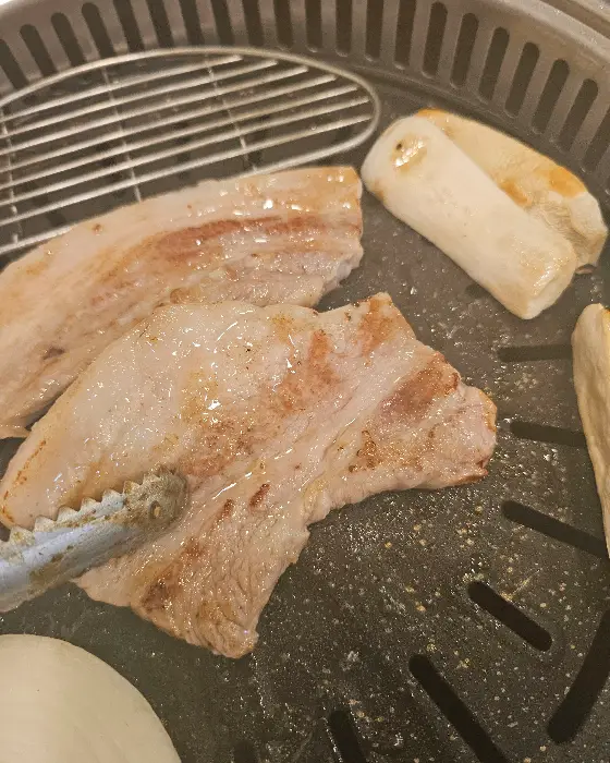 먹음직스러운 석갈비