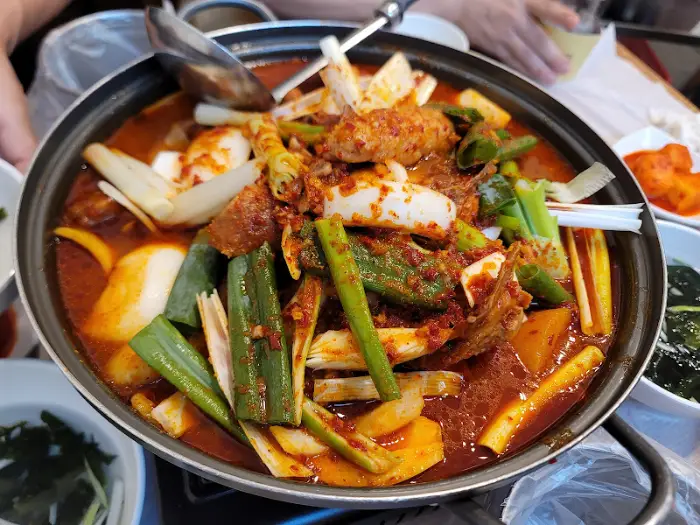 잘 익은 닭도리탕 내부 모습