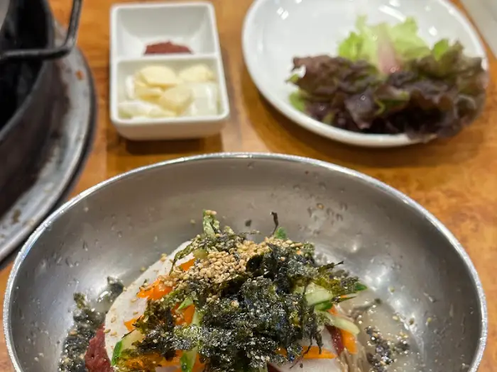 비빔 막국수