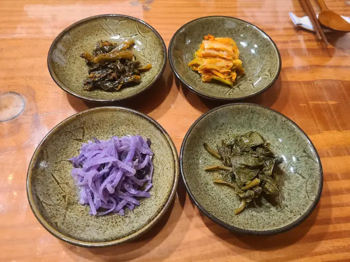 김치와 다양한 장아찌류
