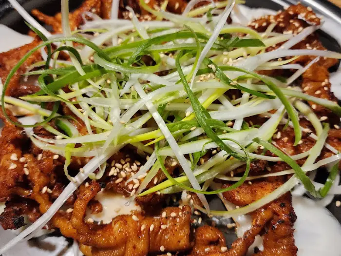 숯불 닭발 클로즈업