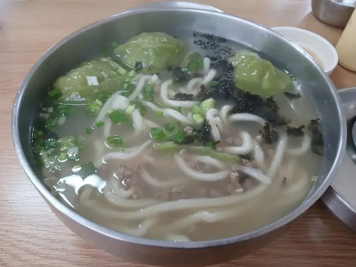 칼국수 클로즈업