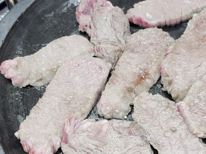 그릇에 담긴 맛있는 된장찌개