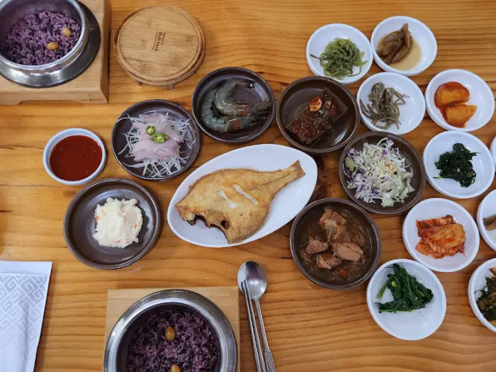 음식점 입구