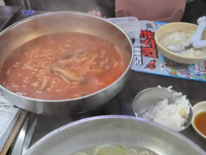 육개장 칼국수