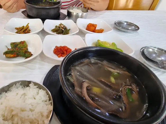 능이버섯 국물 이미지