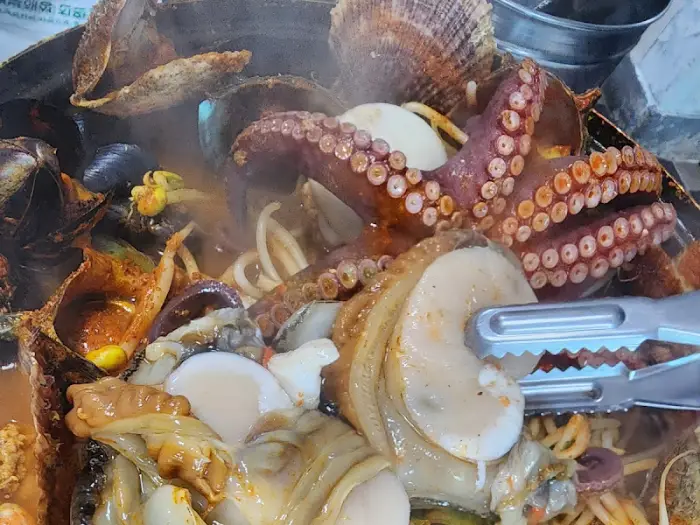 돌문어 및 해물찜 사진