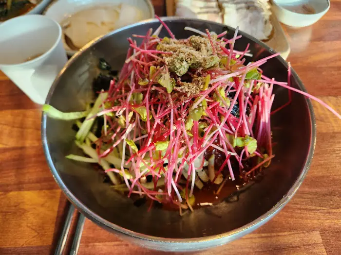 비빔막국수