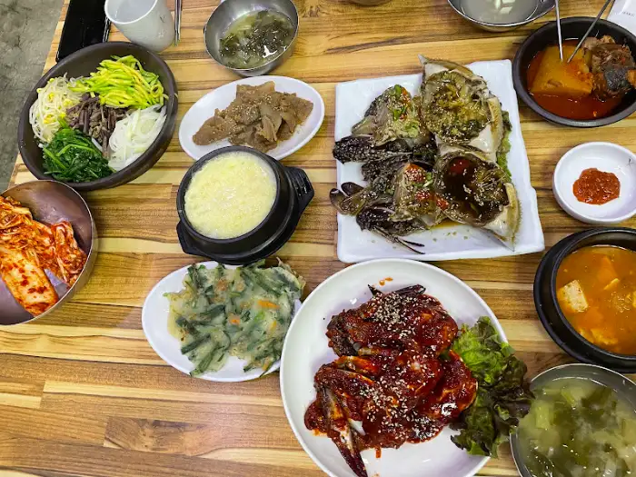 상차림 전체 모습