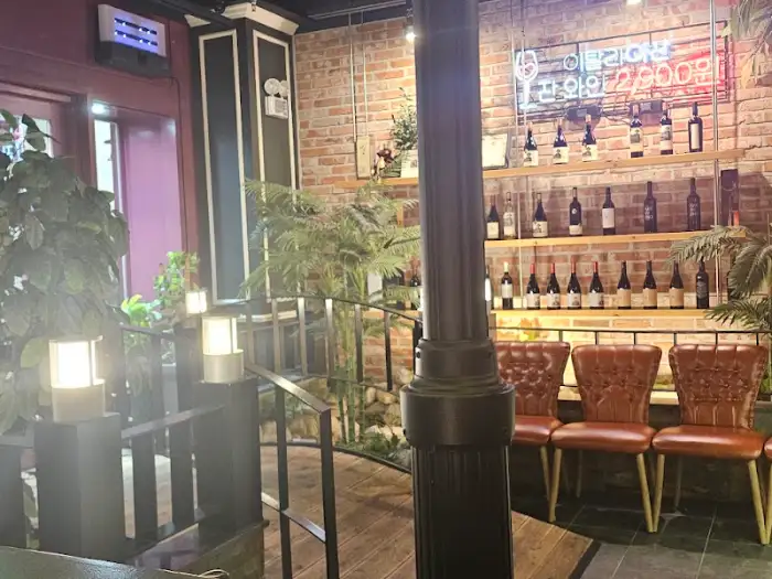 그대만의 작은 공간 입구와 내부 모습