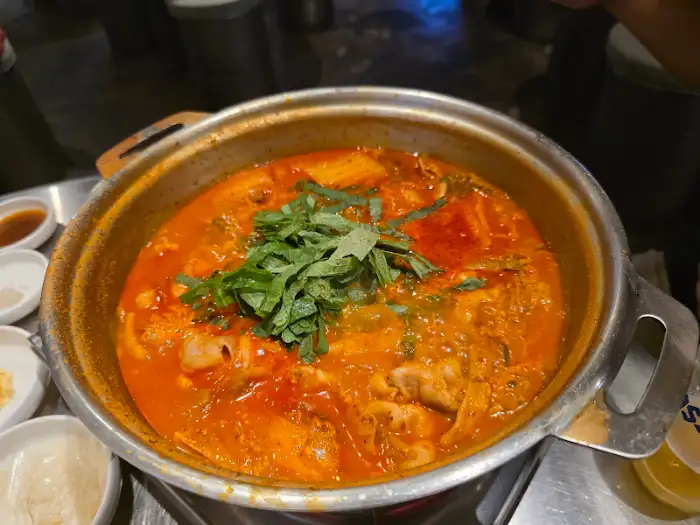 곱창전골 요리