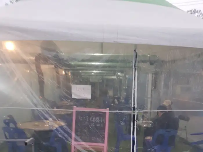 야외 공간의 모습