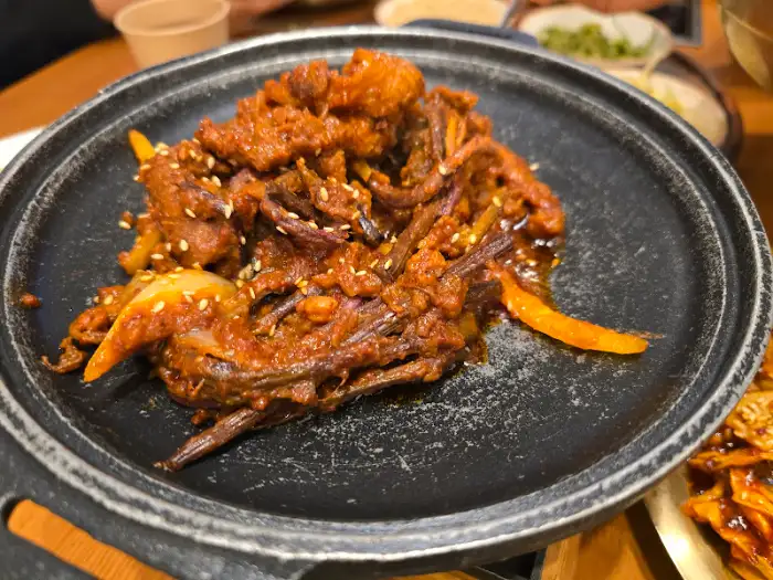 먹음직스러운 제육볶음