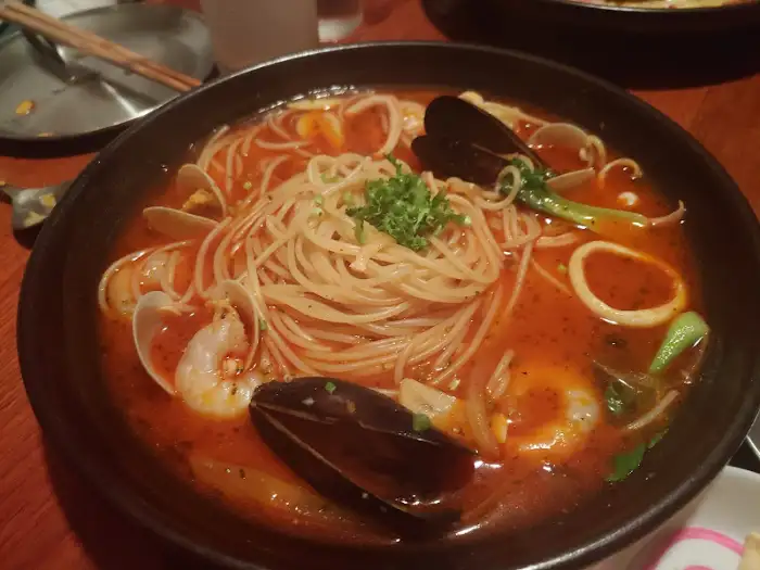해산물이 풍성한 파스타