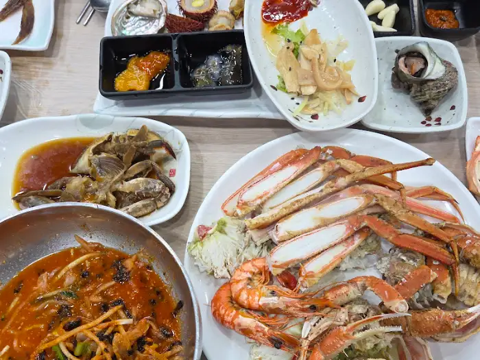 다채로운 스끼다시 구성