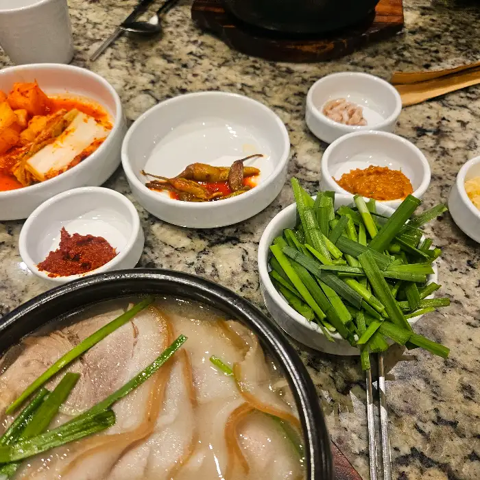 다양한 곁들임 반찬